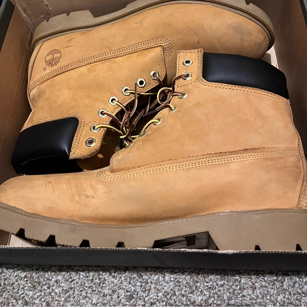 Timberland Men's Wheat Nubuck Boots